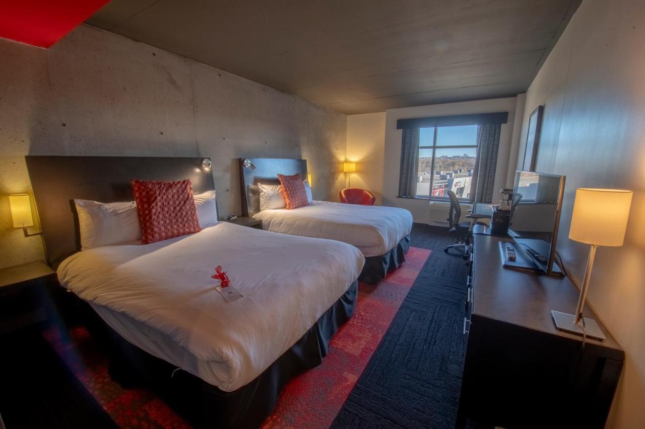 Grand Times Hotel - Aeroport De Quebec Εξωτερικό φωτογραφία
