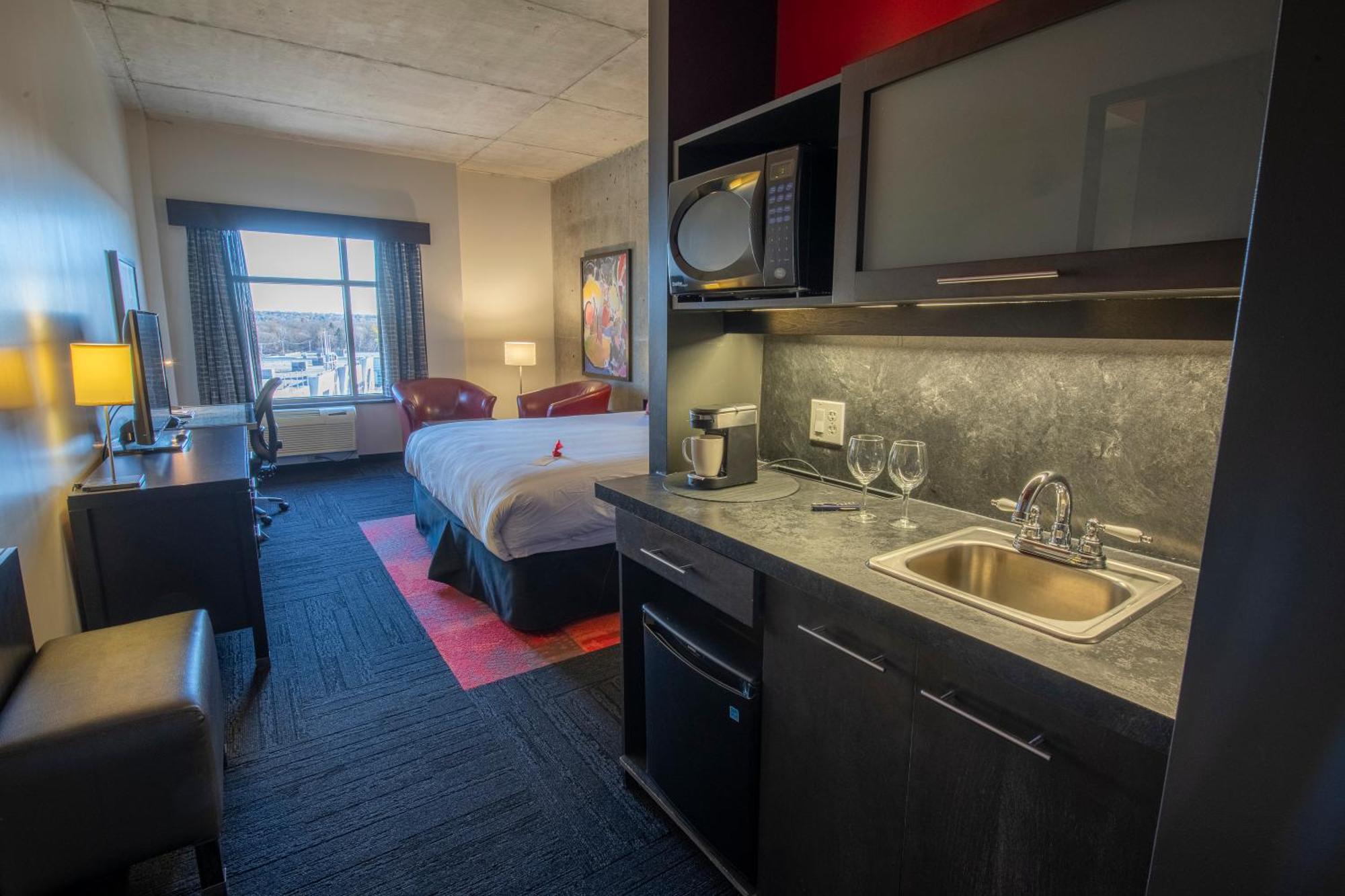 Grand Times Hotel - Aeroport De Quebec Εξωτερικό φωτογραφία