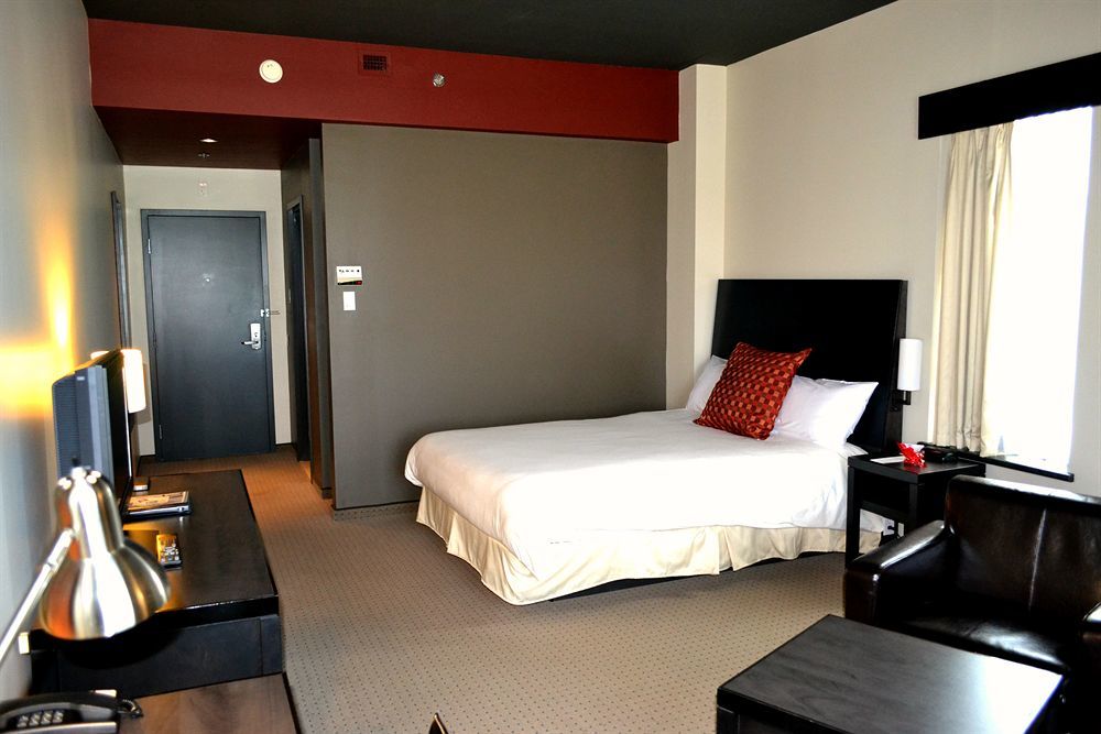 Grand Times Hotel - Aeroport De Quebec Εξωτερικό φωτογραφία