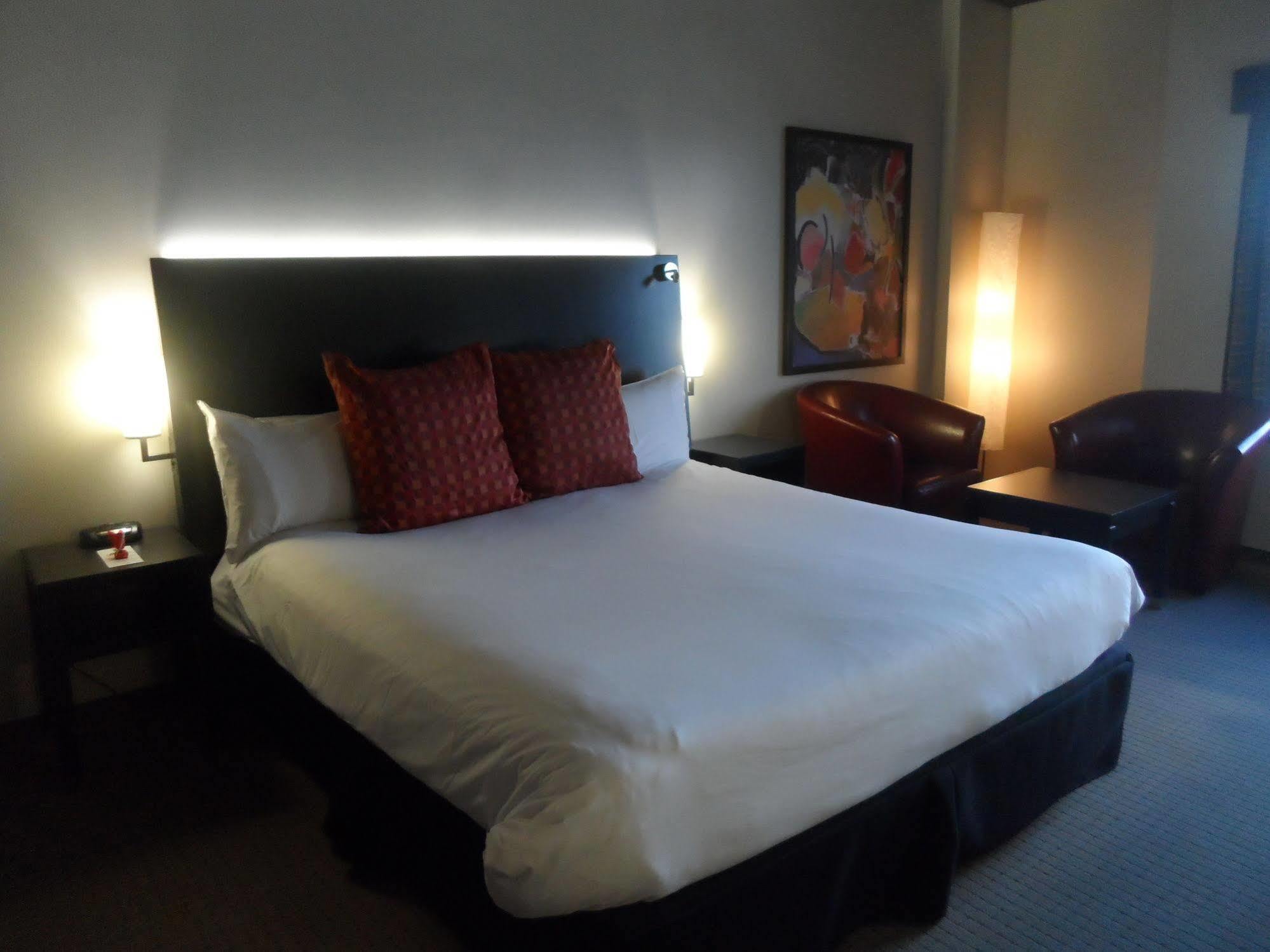 Grand Times Hotel - Aeroport De Quebec Εξωτερικό φωτογραφία