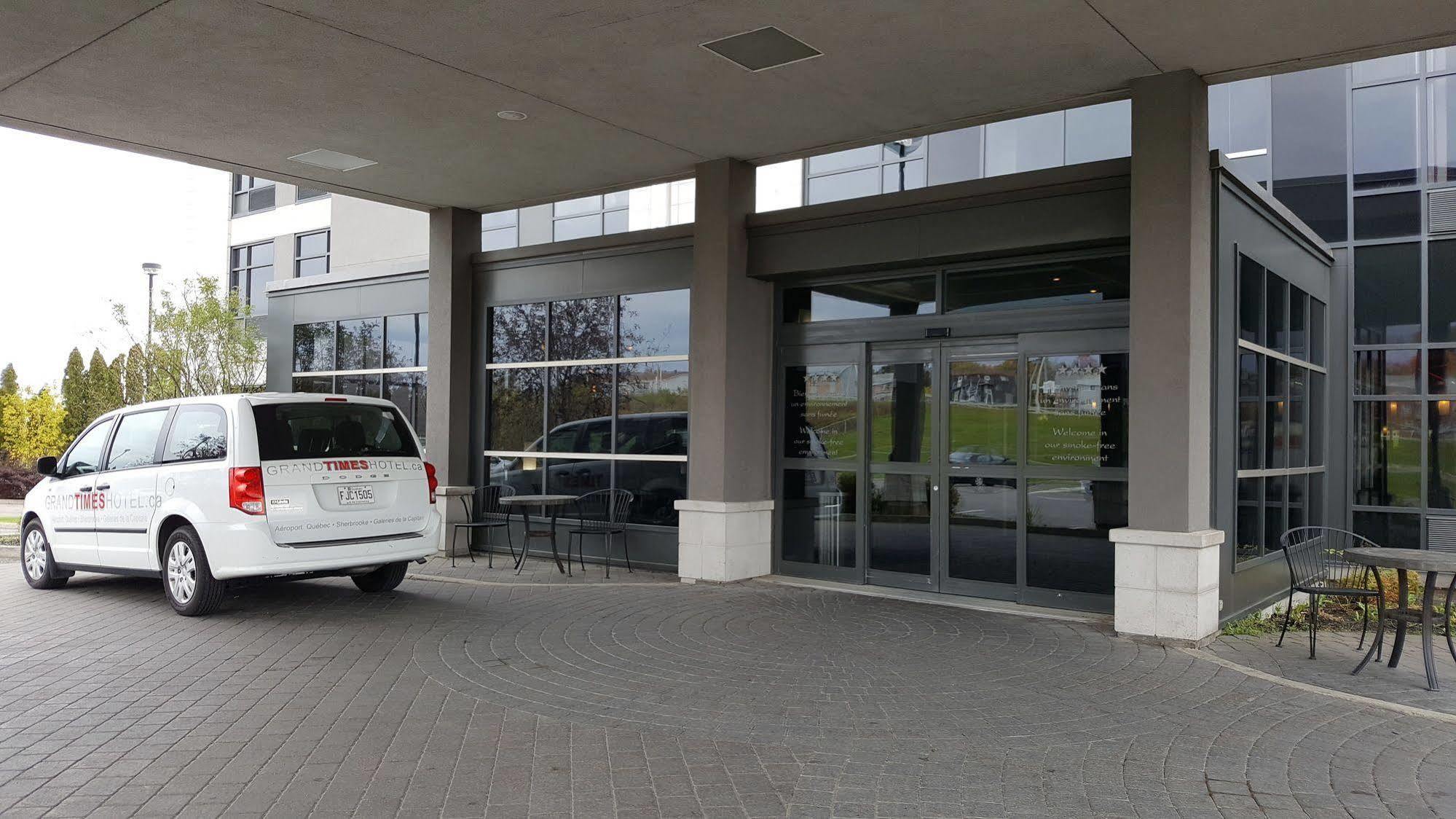 Grand Times Hotel - Aeroport De Quebec Εξωτερικό φωτογραφία
